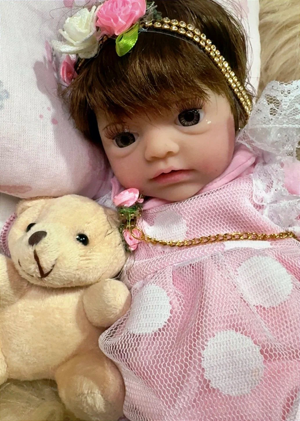 BEBÊ REBORN SILICONE SÓLIDO JEZABEL REALISTA BEM MOLINHA MAMA E FAZ XIXI FEMININA