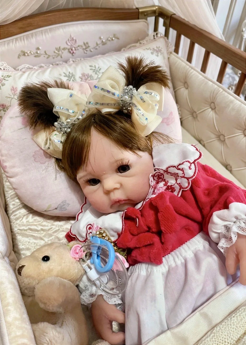 BEBÊ REBORN SILICONE SÓLIDO CANDY REALISTA BEM MOLINHA MAMA E FAZ XIXI FEMININA