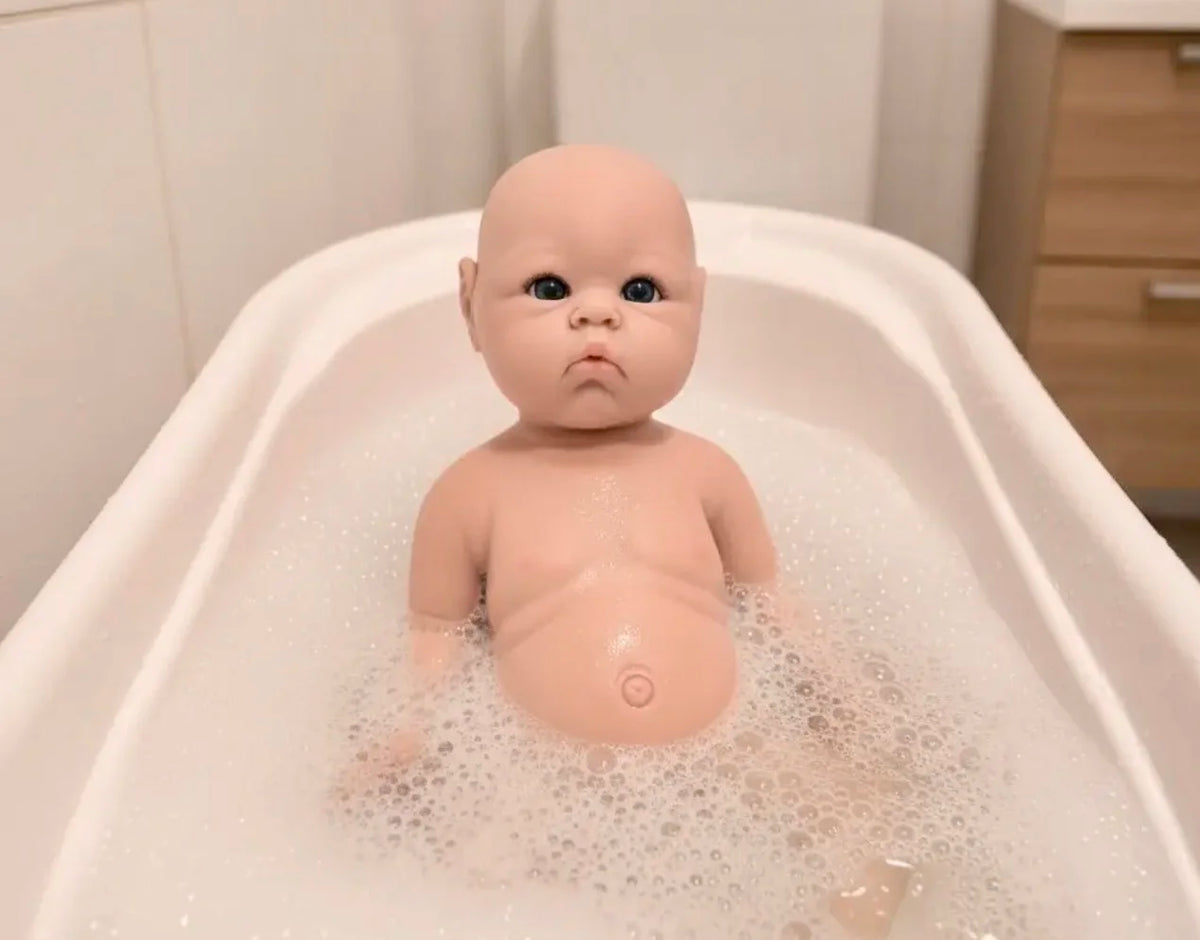 BEBÊ REBORN SILICONE SÓLIDO JOÃO LUCAS REALISTA BEM MOLINHO MASCULINO